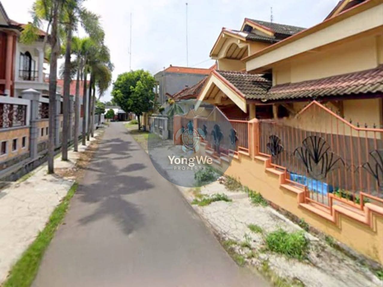 Tampak Dalam